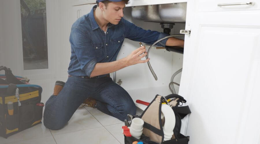Expert burst pipe repair services in Wapwallopen, PA